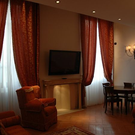 First Of Firenze Bagian luar foto